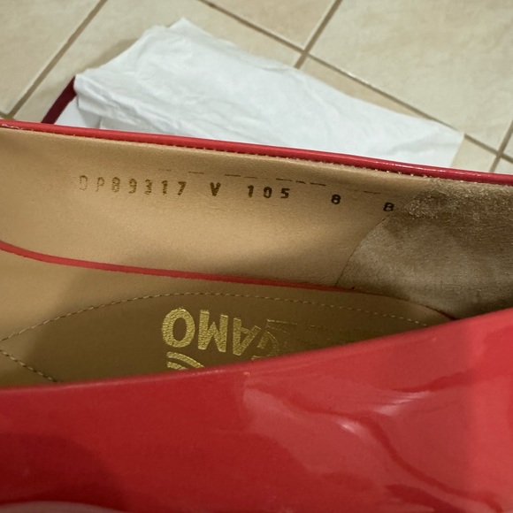 Ferragamo shoes - Picture 10 of 13